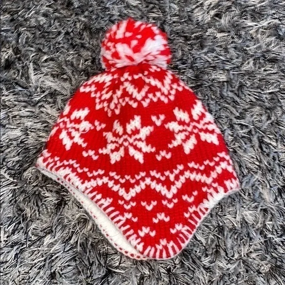 Warm lined infant Carter’s hat 0-9 months. - Picture 1 of 4